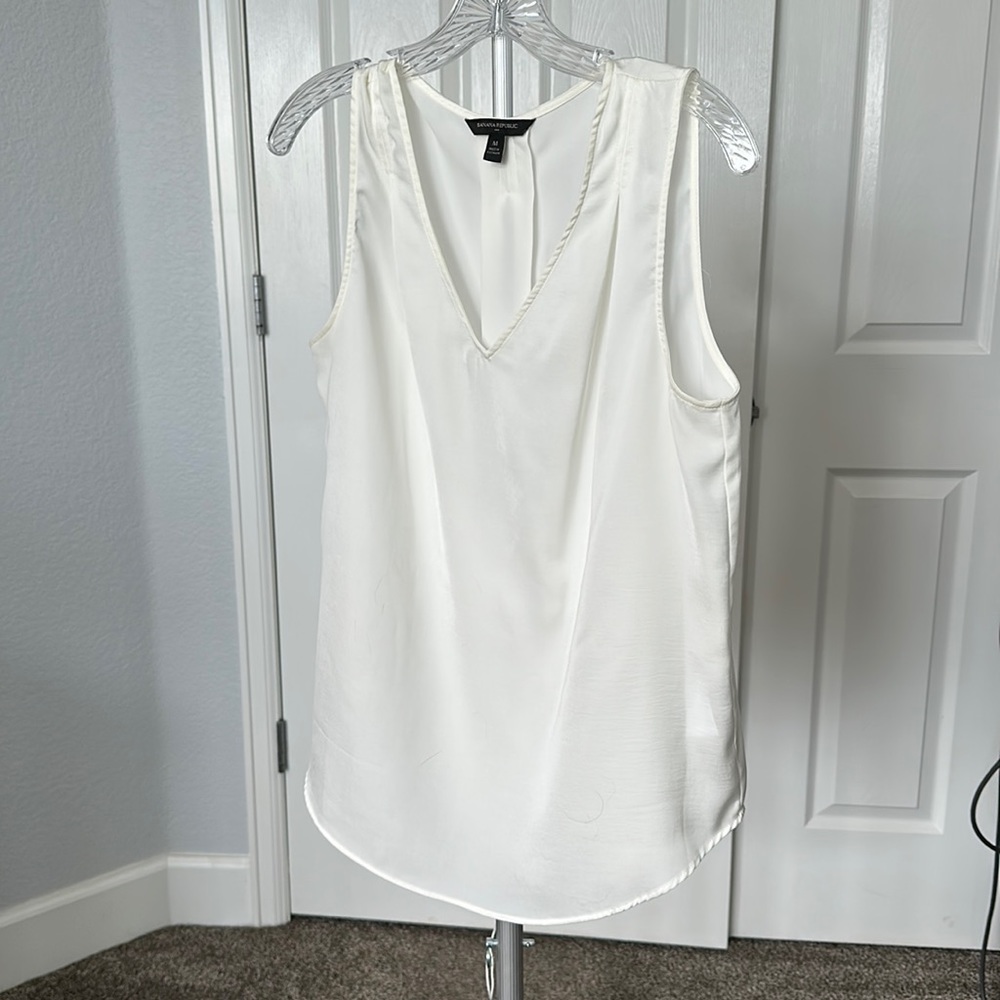 Banana republic, cream, silky, tank top